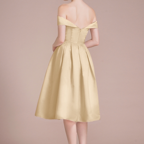 JJs House Knee-Length Formal Dress Size 14 Color Champagne (Golden Beige) - Picture 2 of 4